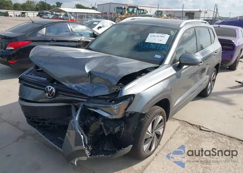 2025 Volkswagen Taos 1.5T Se from USA, damaged, VIN 3VVVC7B20SM019704